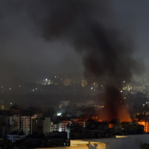 Israelul desfășoară atacuri aeriene în sudul Beirutului, bastion Hezbollah