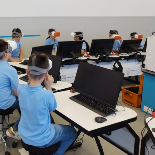 Primăria Sectorului 6 va primi 3,3 milioane de lei pentru dotarea colegiilor tehnice