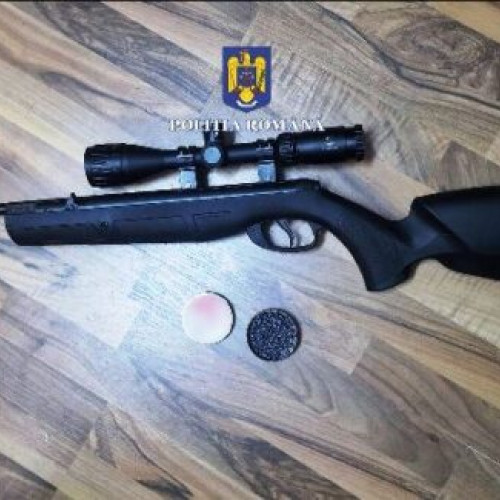 Patru percheziții domiciliare efectuate de polițiști în județul Vrancea