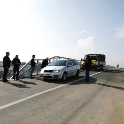 Se redeschide circulația pe podul de beton armat de pe DJ 204D