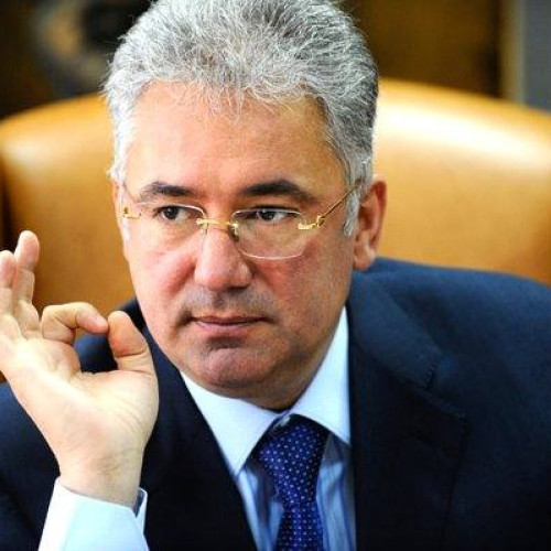 Adriean Videanu și soția sa, opriți la aeroportul din Munchen din cauza bijuteriilor nedeclare