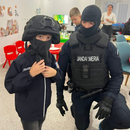 O zi de neuitat pentru Alexandru: aniversare surpriză de la Jandarmeria Dorohoi