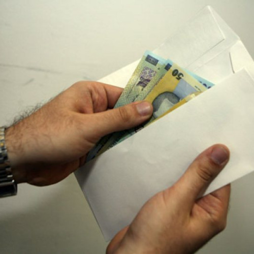 Un bărbat din Botoșani, condamnat pentru dare de mită