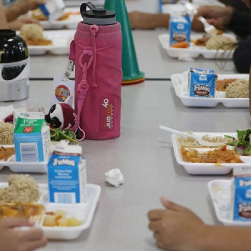 Proiectul "Masa sănătoasă" extins la școlile din județul Brașov