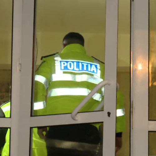 Doi tineri arestați după spargeri în magazinele din Botoșani