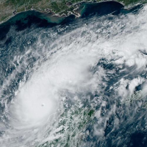 Florida se pregătește pentru uraganul Milton, clasificată ca fiind categoria 5