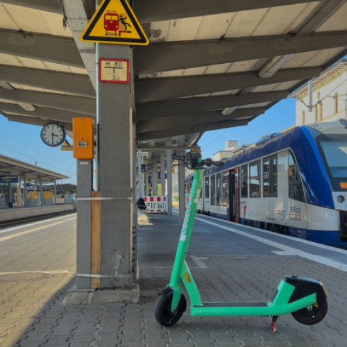 Tragedie în Spania: o familie întreagă a murit într-un incendiu cauzat de o trotinetă electrică