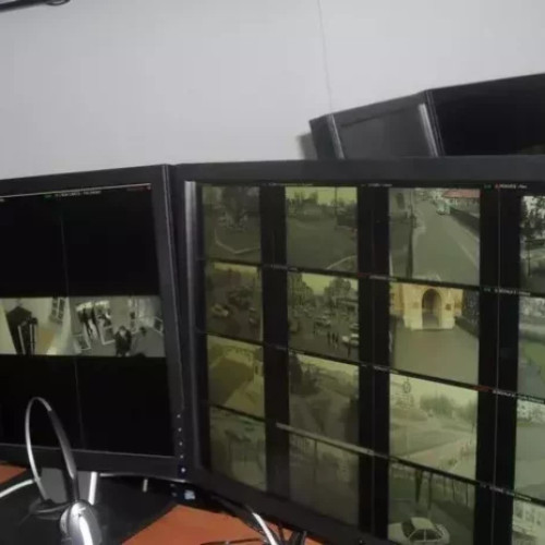 Amenda de aproape 2.000 de lei pentru doi tineri botoșăneni care au deranjat ordinea publică