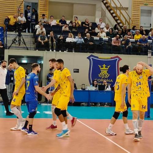 CSM Corona Brașov se califică dramatic în turul al treilea al Ligii Campionilor la volei masculin