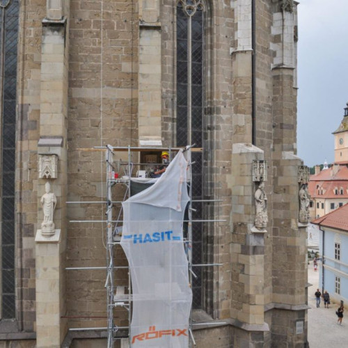 Proiect de conservare a statuilor Bisericii Negre, finalizat în acest an