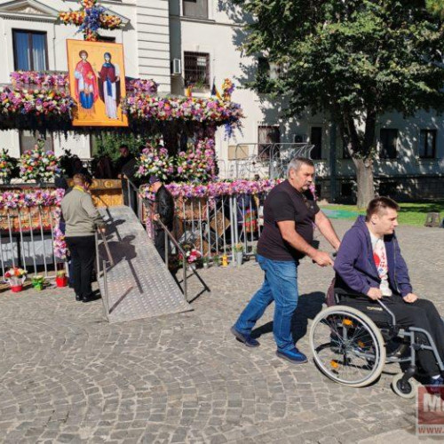 Pelerinaj impresionant la racla Sfintei Cuvioase Parascheva în Iași