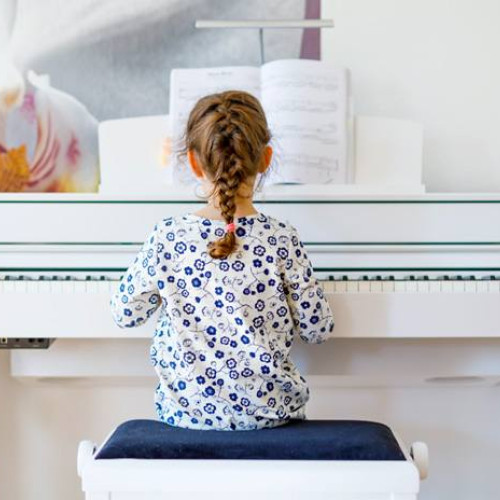 Clasa de Pian a Scolii Populare de Arte &quot;Octav Enigarescu&quot; se extinde în județul Dâmbovița