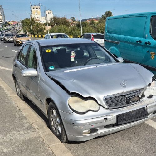 Accident de circulație cu trei autoturisme în Alba Iulia