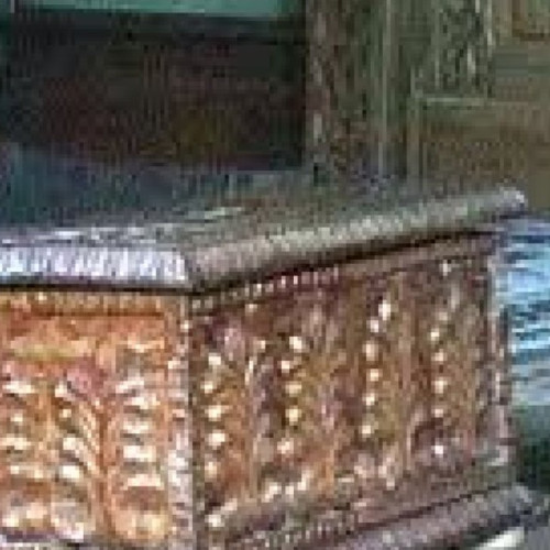 Furturi și violențe în municipiul Roman: mai multe persoane reținute