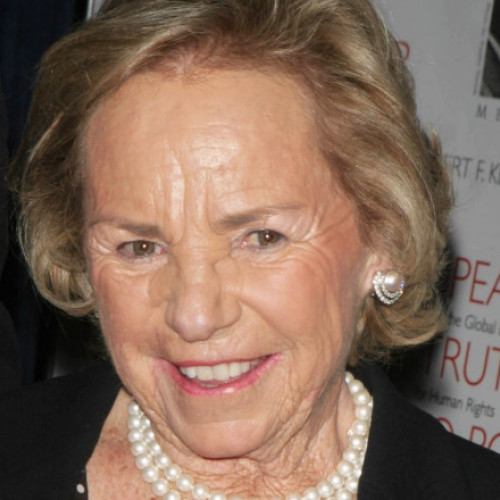 Decesul Ethel Kennedy, activistă pentru drepturile omului