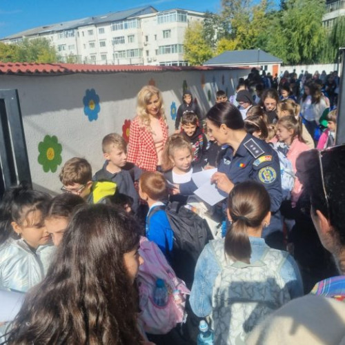 Activitate de prevenire a violenței și consumului de droguri la Școala Gimnazială "Duiliu Zamfirescu" din Focșani