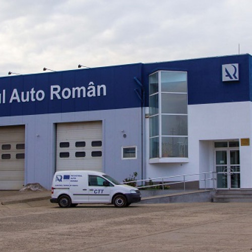 Inspector ITP, cercetat pentru ilegalități la verificările tehnice