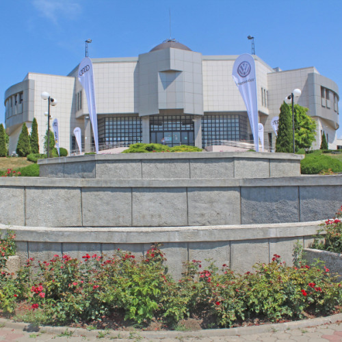 Expoziții și activități culturale în oraș