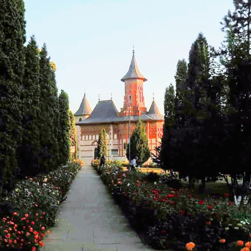 Manastirea Popauti, o fortareata a istoriei moldave