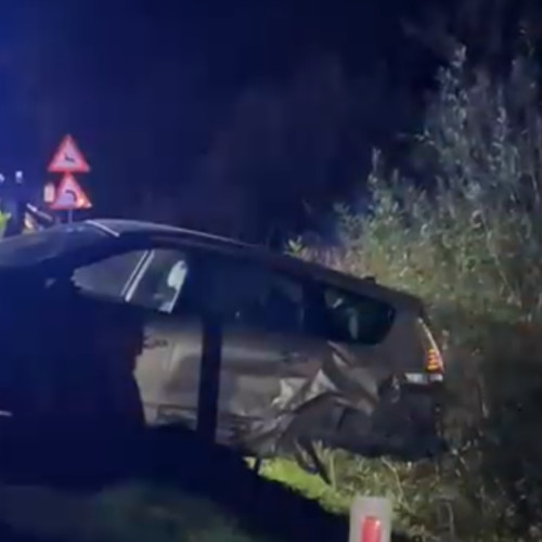 Accident pe DN 1C, aproape de Teoil, cu intervenții de urgență