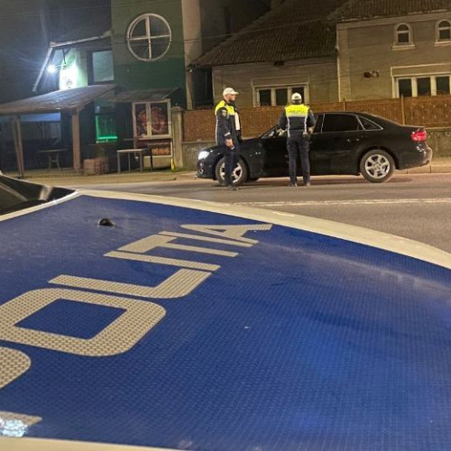 Sute de verificări de persoane și vehicule în județul Alba
