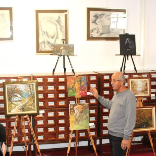 Vernisajul expoziției de pictură "Toamna în culori" la Biblioteca Județeană Dâmbovița