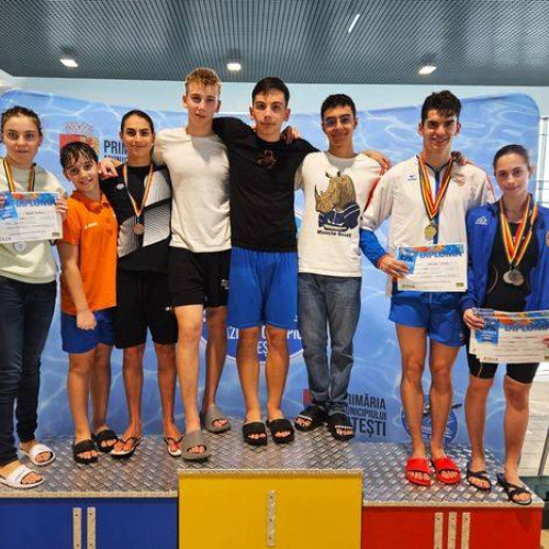 Succesul inotatorilor de la CSM Târgoviște la Cupa CSM Pitești