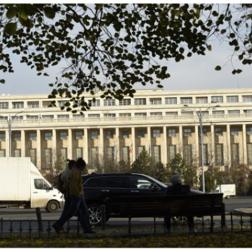 Palatul Victoria se va ilumina în culorile roz și bleu în semn de solidaritate