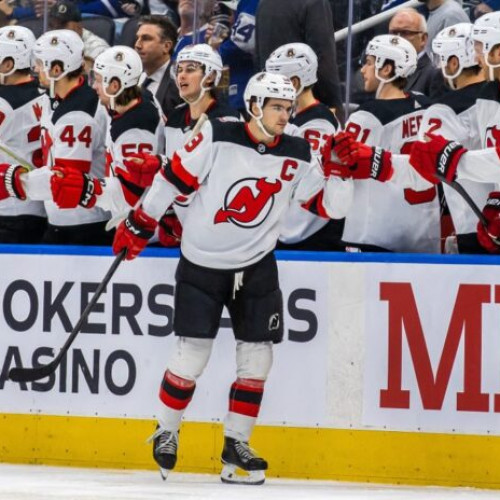 New Jersey Devils obține a patra victorie în sezonul NHL