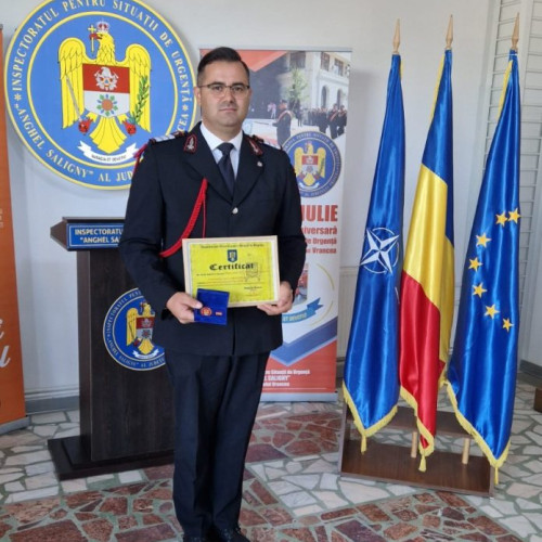 Plutonier adjunct Butuc Cristi, distins cu insigna onorifică "Salvator de onoare al anului"