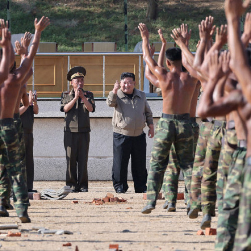 Rusia vrea să integreze 3.000 de soldați nord-coreeni în brigăzile sale de asalt