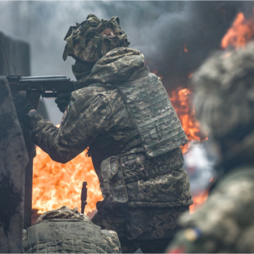 Ofensiva rusă se intensifică în estul Ucrainei, amenințând orașul Pokrovsk