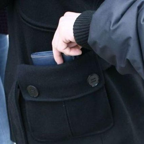 Furturile din buzunare: sfaturi pentru prevenire