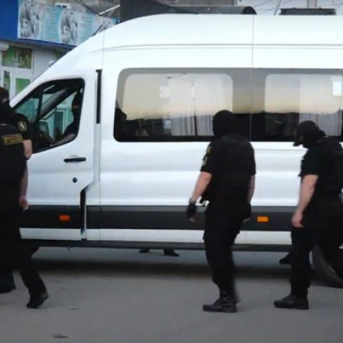 Percheziții la biroul blocului politic &quot;Pobeda&quot; în contextul alegerilor din Republica Moldova