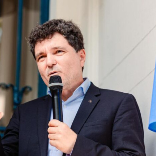 Primarul Nicușor Dan anunță corectarea cărților funciare pentru Piața Unirii