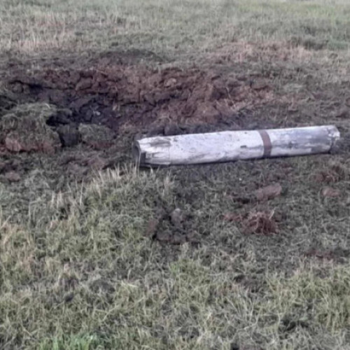Resturi de rachetă găsite pe teritoriul Republicii Moldova, aproape de granița cu Ucraina