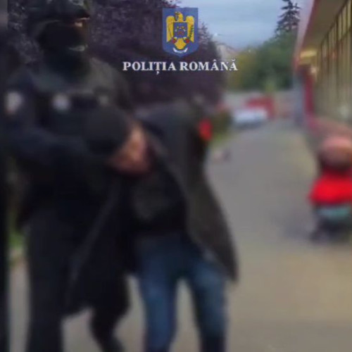 Grup de infractori reținut la Brașov pentru talhării și fraude informatice