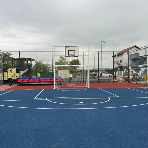 O nouă investiție în Târgoviște: teren de sport multifuncțional în cartierul Sagricom