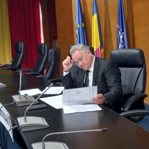 Prefectul Dan Nechifor vizează finalizarea contractelor de deszăpezire pentru iarnă până pe 25 noiembrie