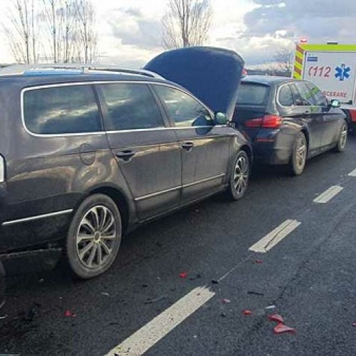 Accident rutier în localitatea Petin, un pasager minor rănit