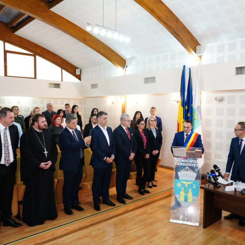 Ceremonie de depunere a jurământului la Târgoviște