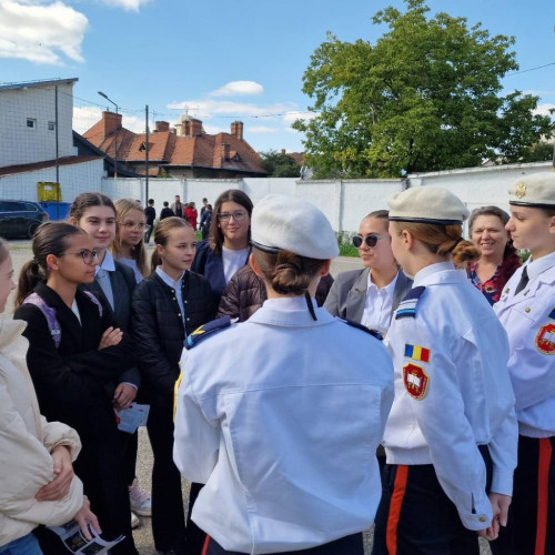 Activități dedicate Zilei Armatei României, organizate de Centrul Militar Județean Dâmbovița