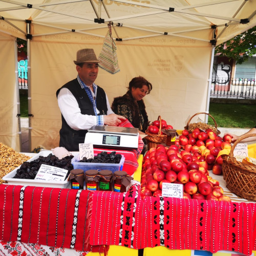 Îți place știrea? Alătură-te comunității noastre pe Facebook!