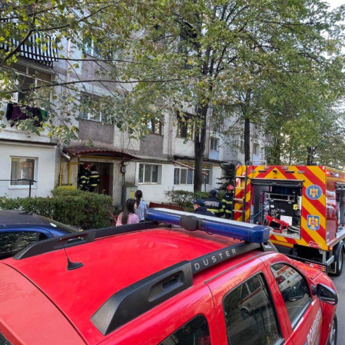 Incendiu într-un bloc din Botoșani, fără victime