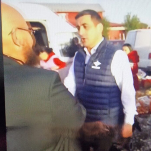 Întâlnire neașteptată între liderul AUR și candidatul PSD în comuna Călugăreni