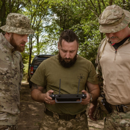 Ucraina primește drone de recunoaștere din Olanda, în valoare de 42,6 milioane de euro