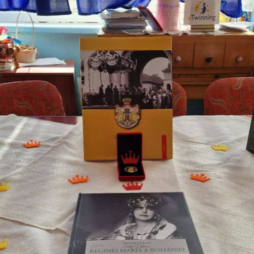 Proiectul „Regina Maria - arta vieții și viața artei” atrage elevi din Alba și alte județe