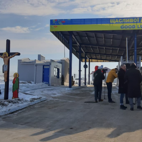 Cercetări după ce un cetățean american a prezentat un permis de conducere fals la frontiera Racovat