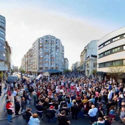 Peste un milion de participanți la "Străzi deschise, București - Promenada urbană"