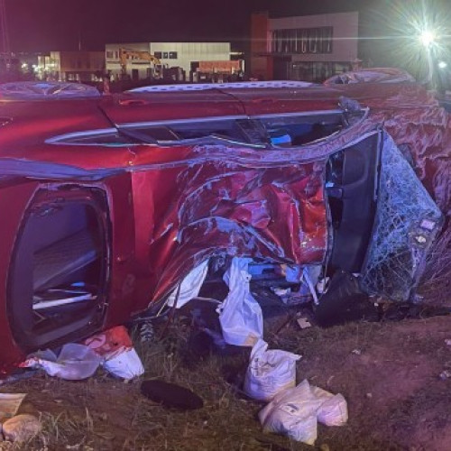 Trei persoane, printre care un copil, rănite într-un accident grav în Giarmata